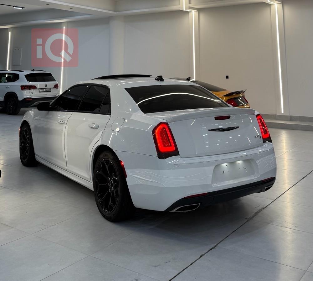 Chrysler 300